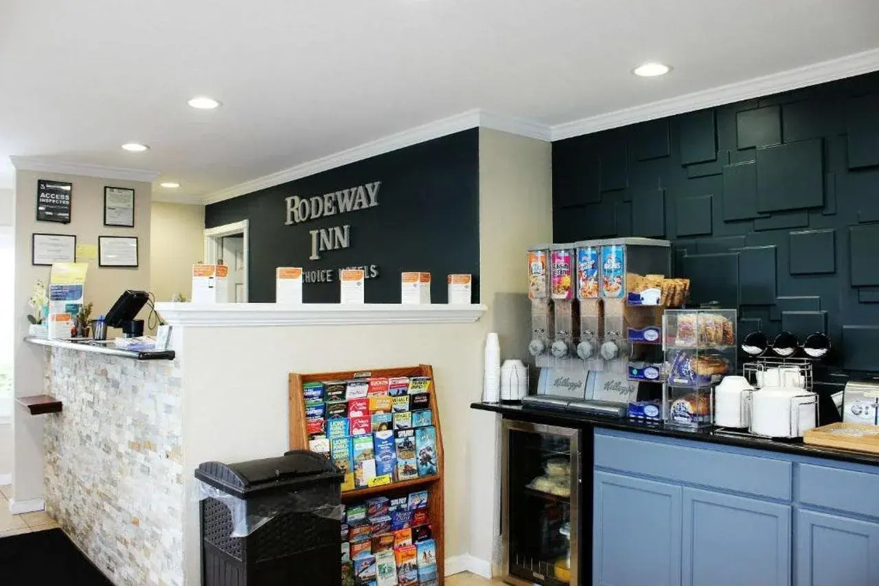 Photo - Red Roof Inn Philadelphia - Oxford Valley