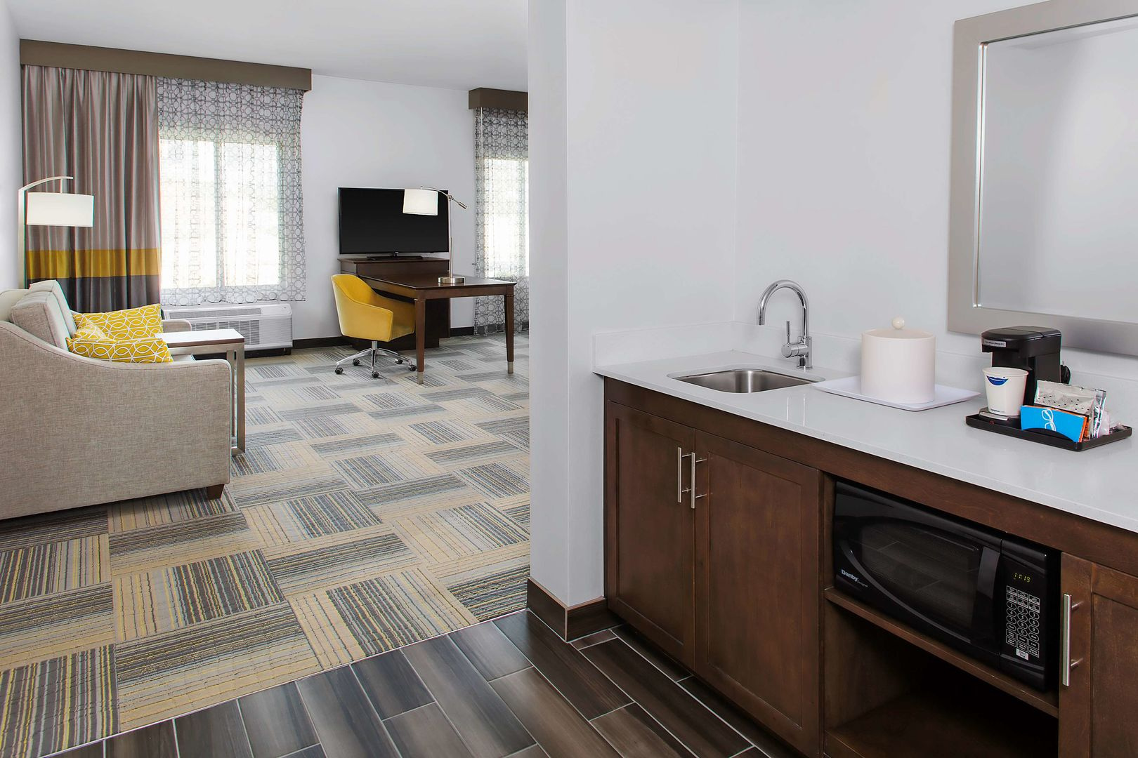 Photo - Hampton Inn & Suites Los Angeles/Hollywood
