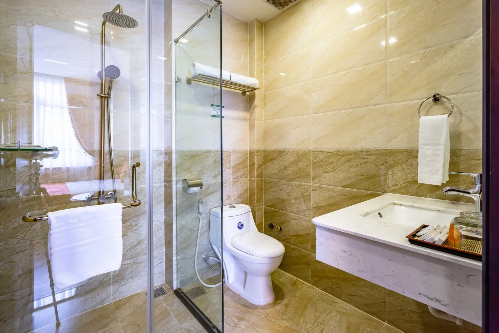 Photo - Collection O Emerald Luxury Apartment - Near SECC