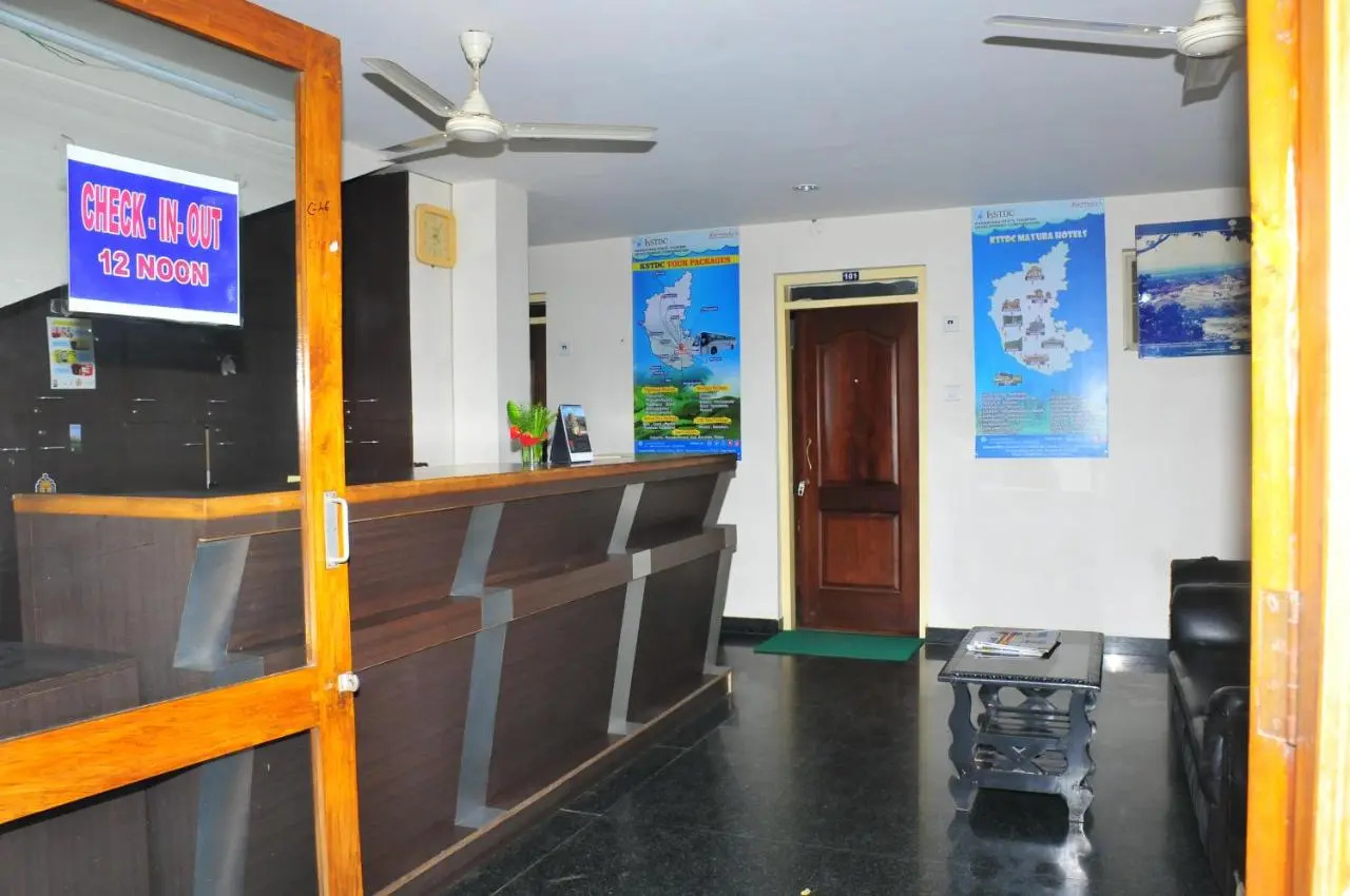 KSTDC Hotel Mayura Velapuri Belur