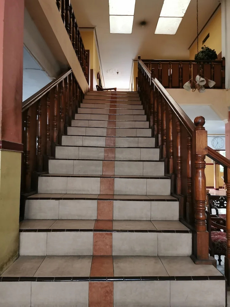 Foto - Hotel Al Hakim Syariah Redpartner