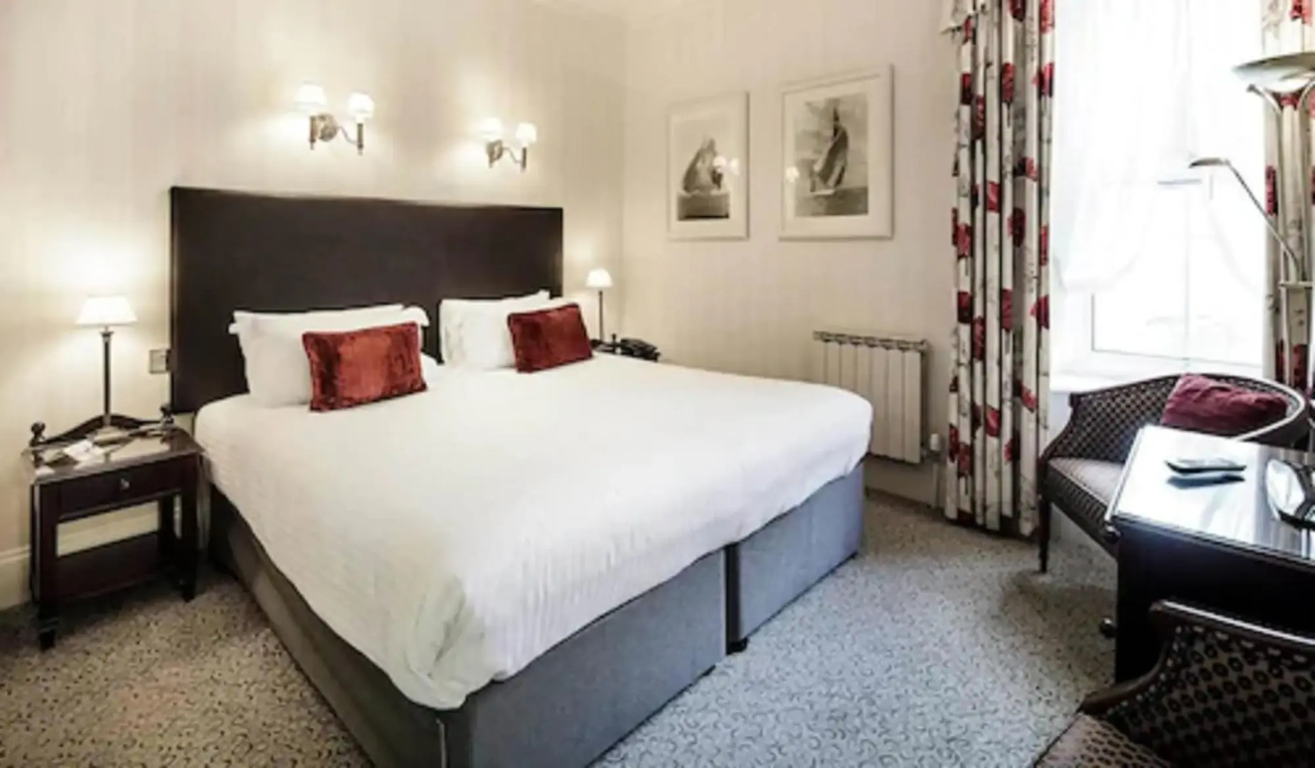 Photo - Somerville Hotel