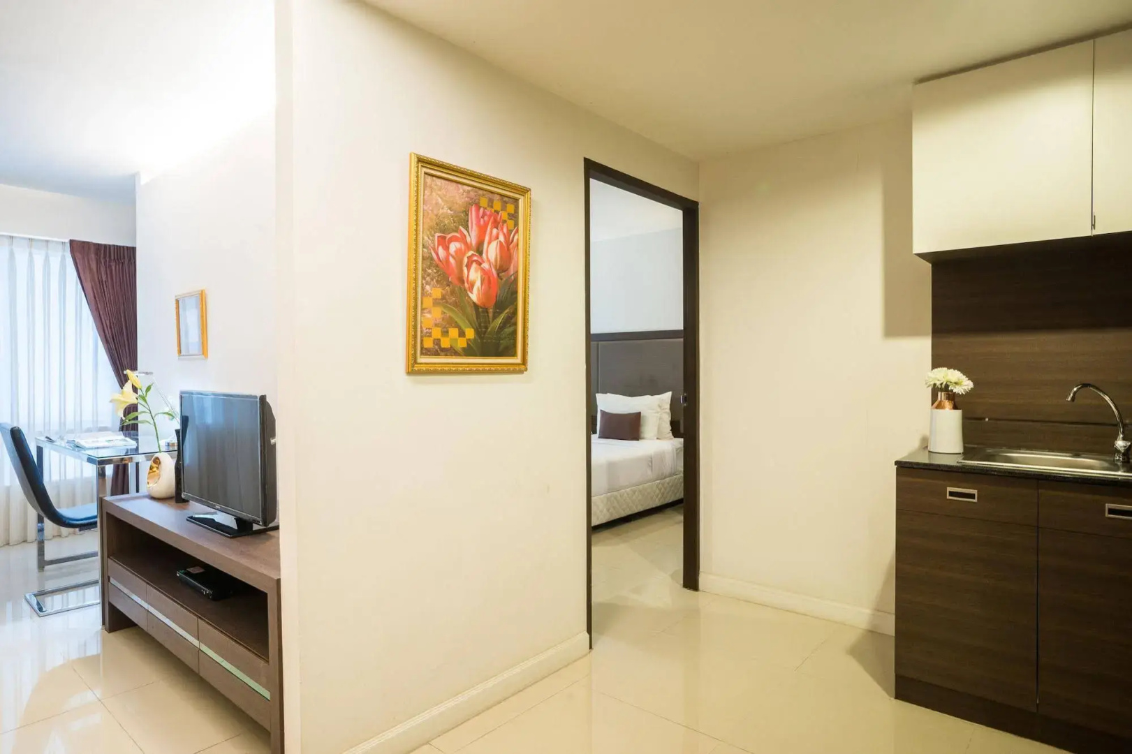 Photo - Beyond Suite Hotel
