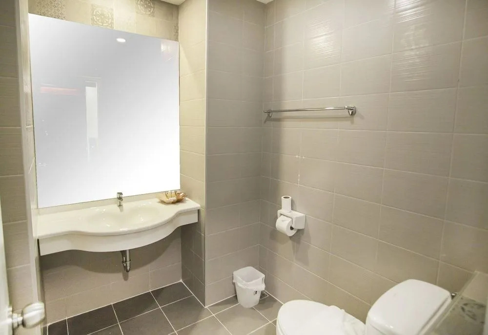 Photo - At Ruam Chok Hotel