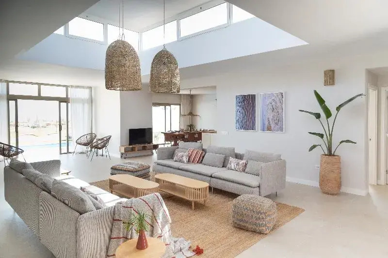 Foto - Ereza White Homes