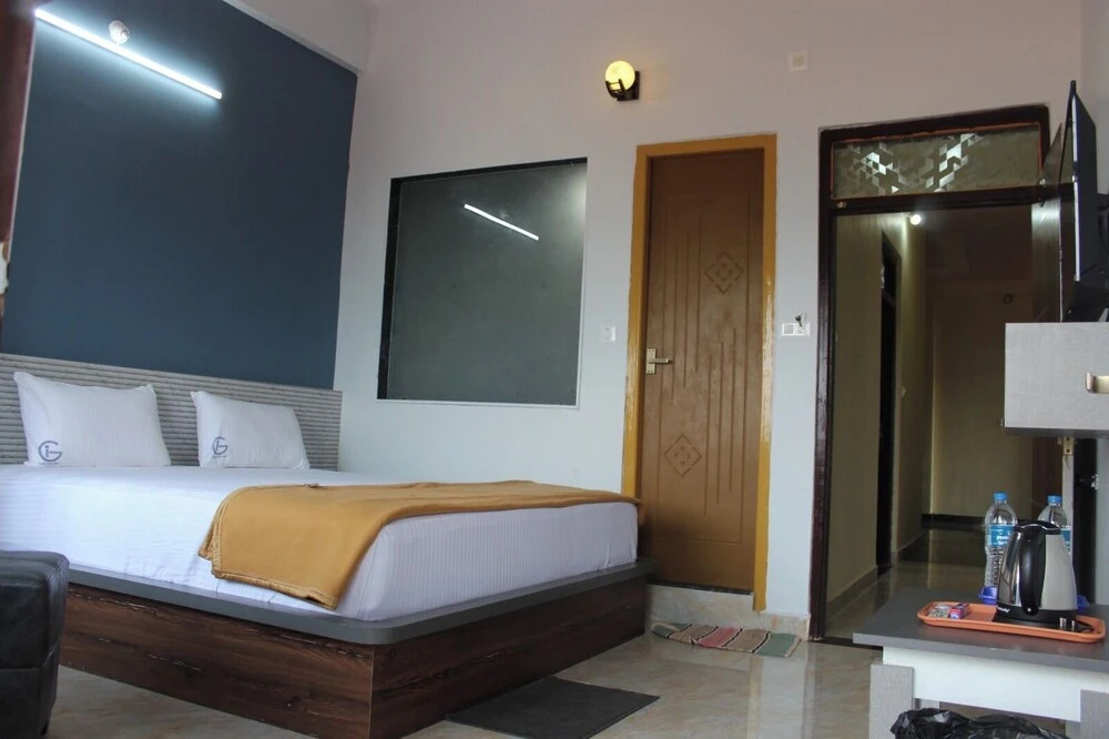 Golden IB'S Gokarna