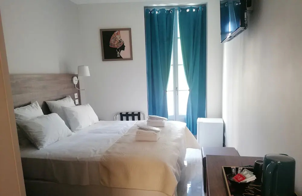 Photo - Square Hôtel