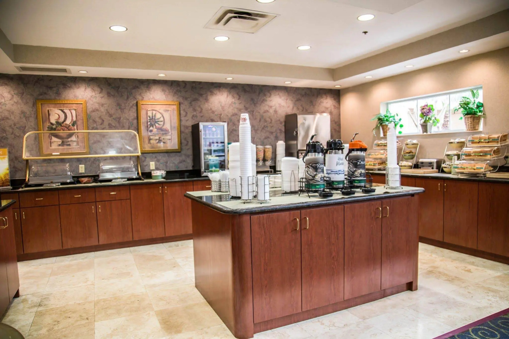 Foto - SureStay Plus by Best Western Orlando Lake Buena Vista