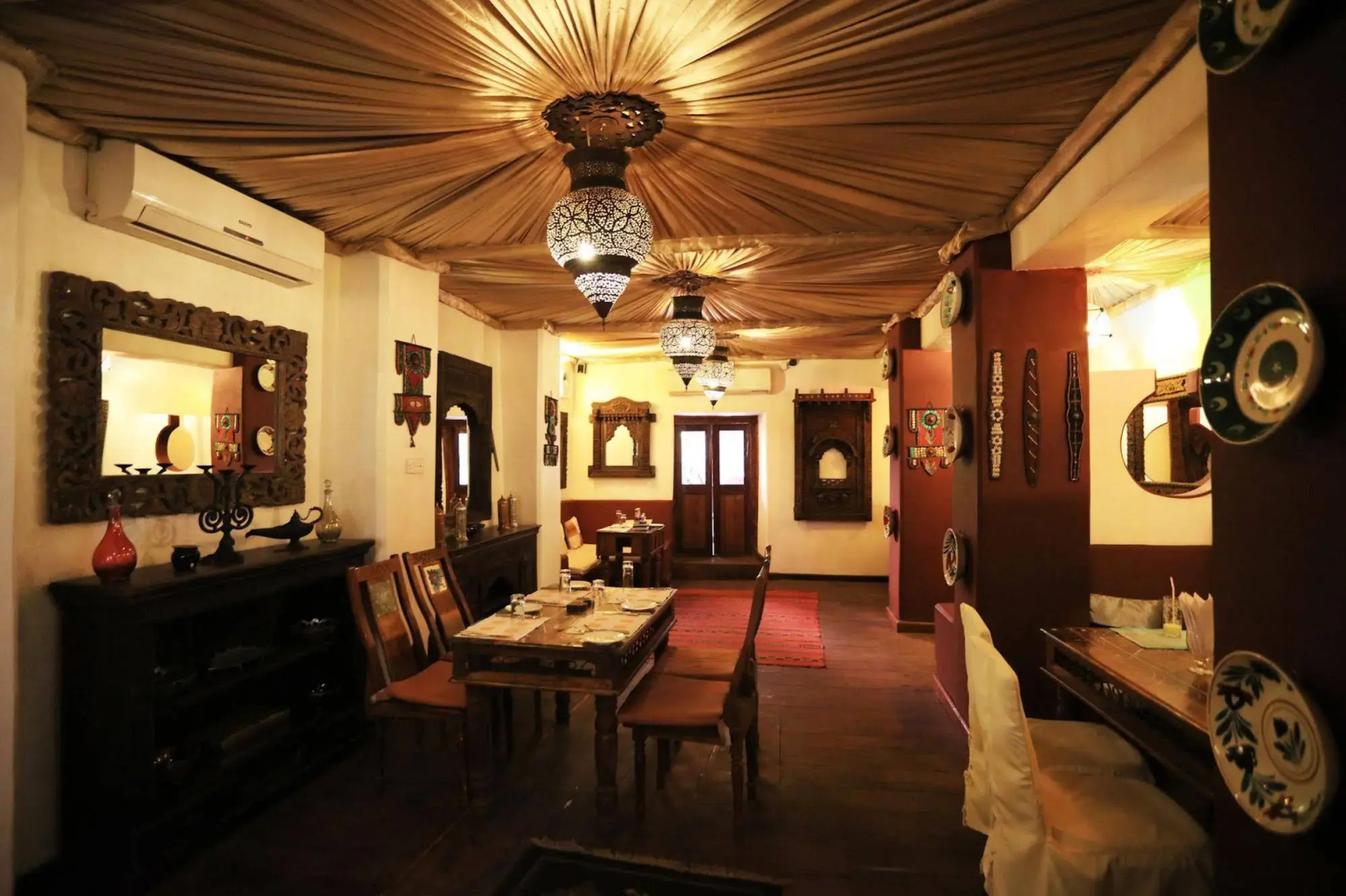 Photo - Jafferji House
