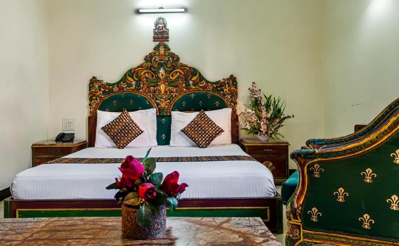 Photo - Hotel Sunstar Residency