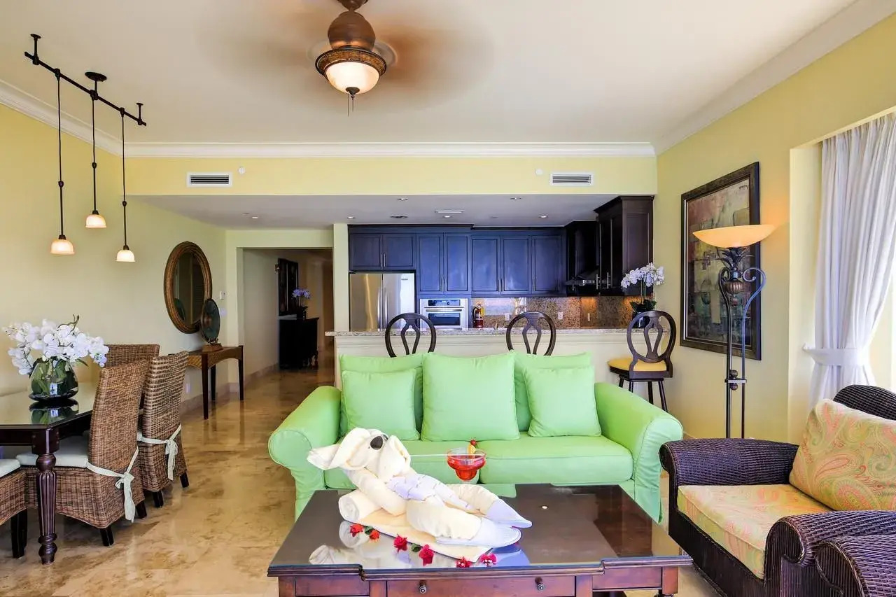 Photo - Windsong on the Reef