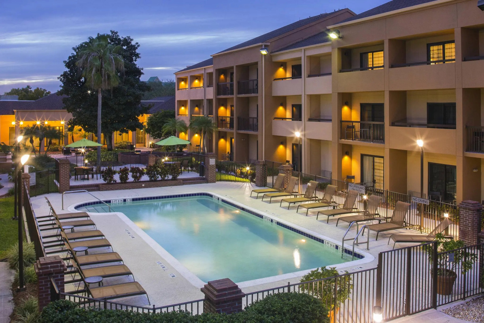 Foto - Courtyard by Marriott Orlando Airport