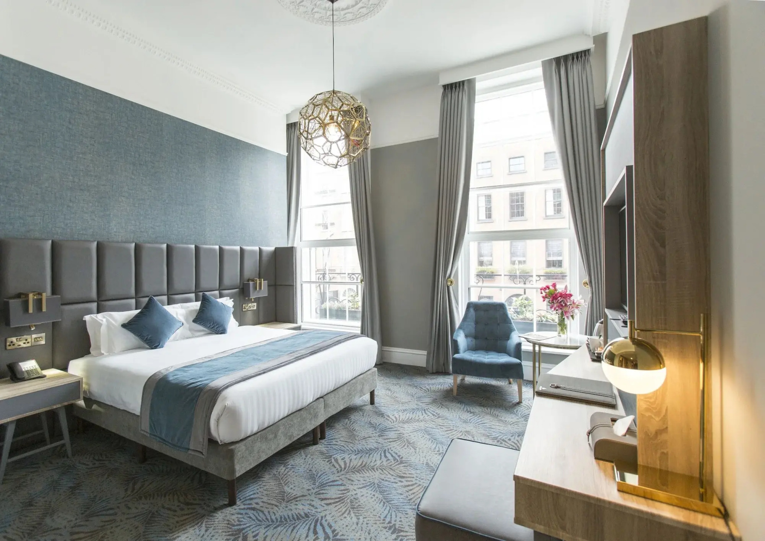 Photo - Iveagh Garden Hotel