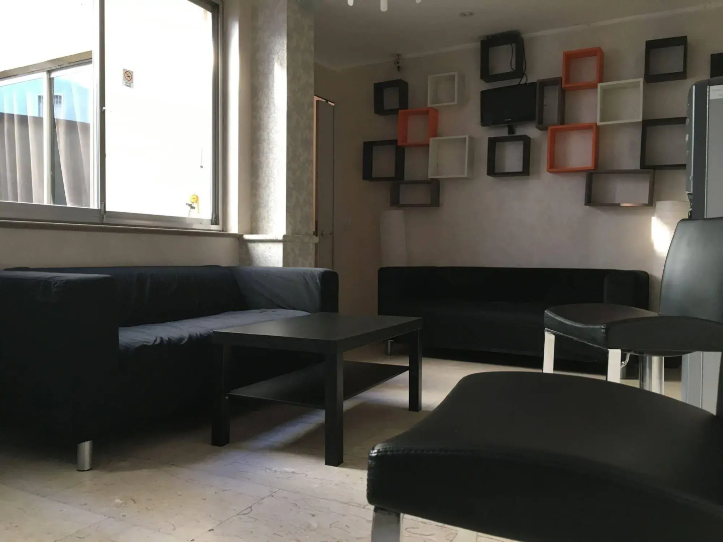 Photo - Lion University & Youth Hostel Milano