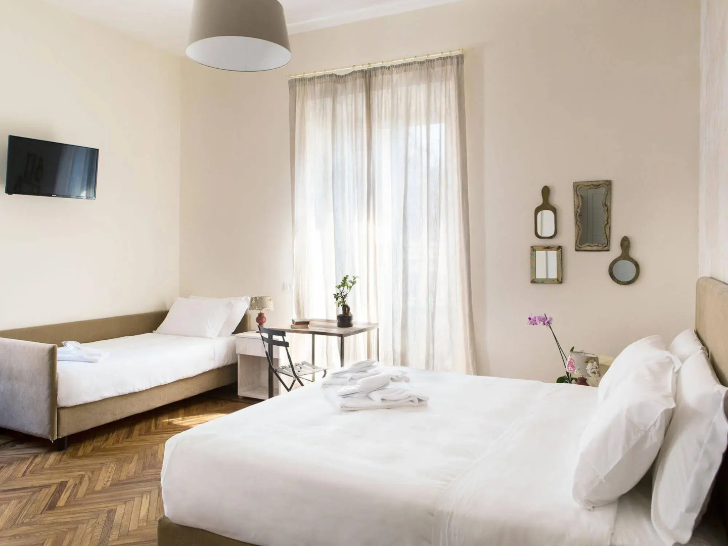 Photo - Salotto Monti