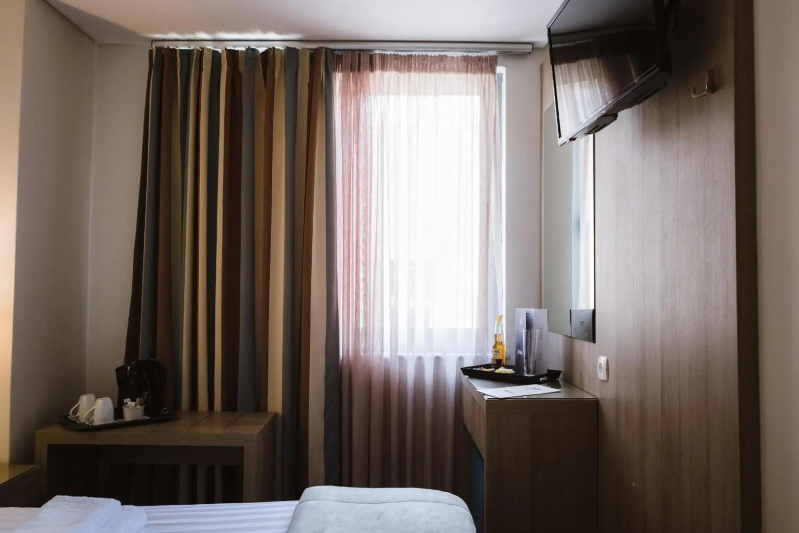 Photo - Piraeus Port Hotel