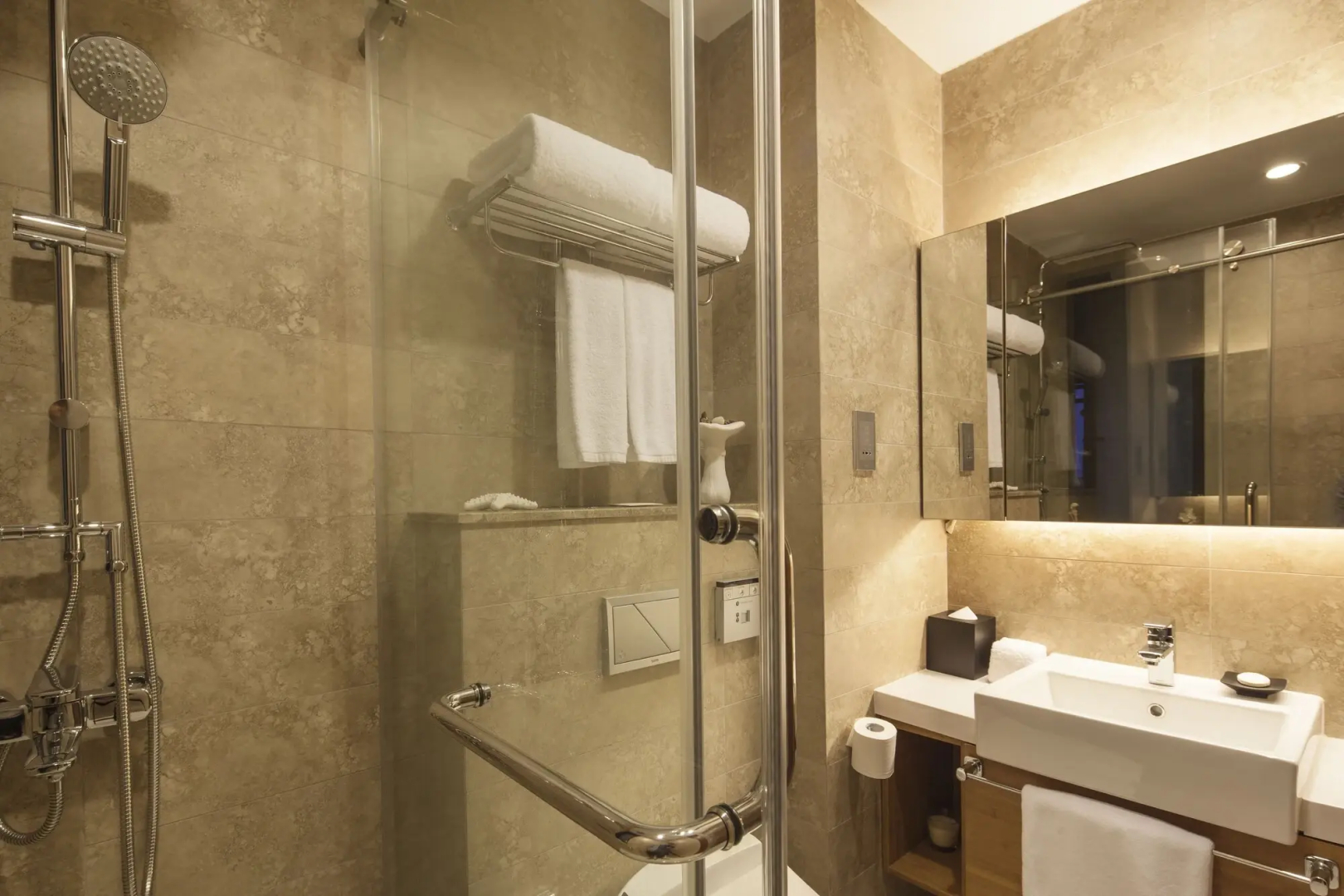 Photo - Green Court Premier Jinqiao Shanghai