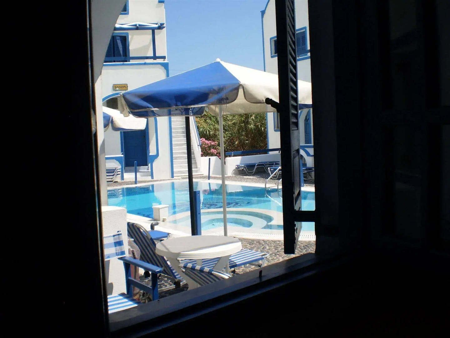 Photo - Roula Villa Studios & Apartments