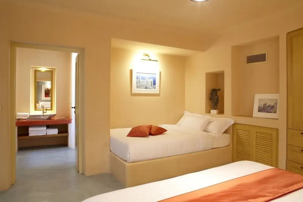 Photo - Voreina Gallery Suites