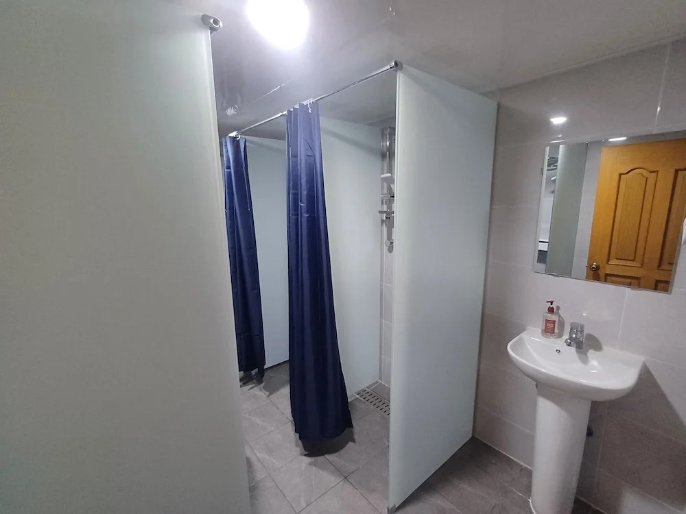 Photo - Ocean's Guesthouse - foreigners only