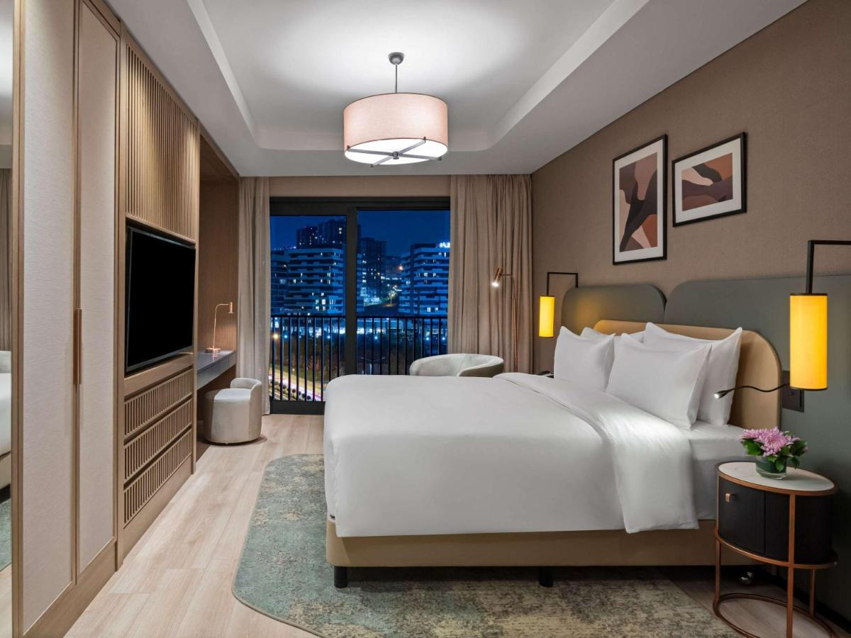 Photo - Mövenpick Living Istanbul Saklivadi