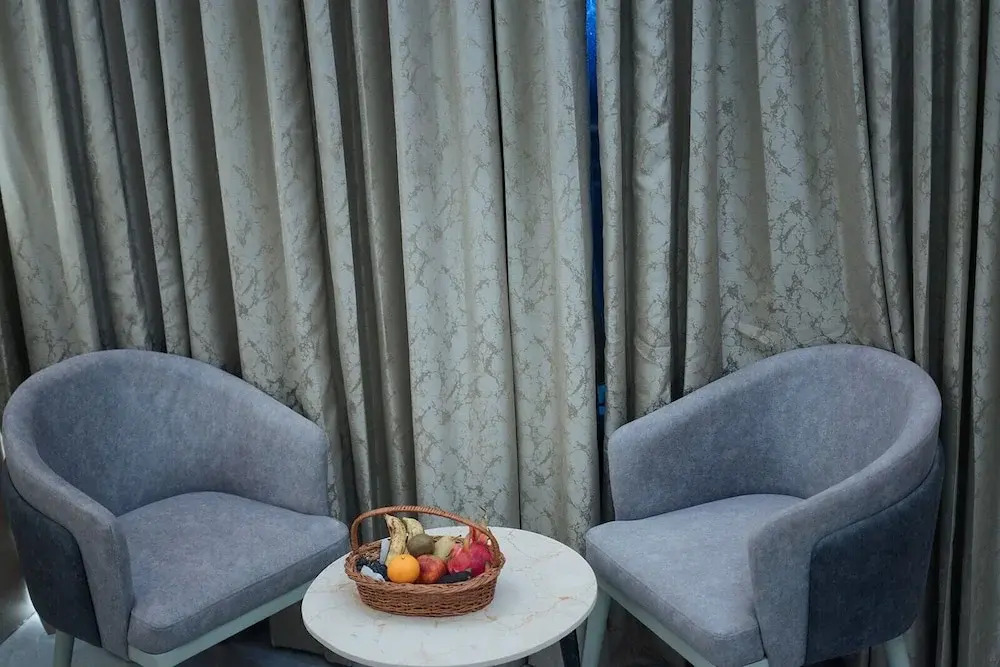 Foto - Town Square Suites