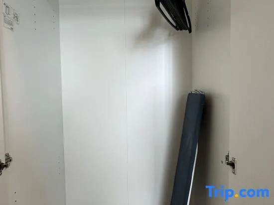 Photo - The Hub SS2 - Studio Suite Room