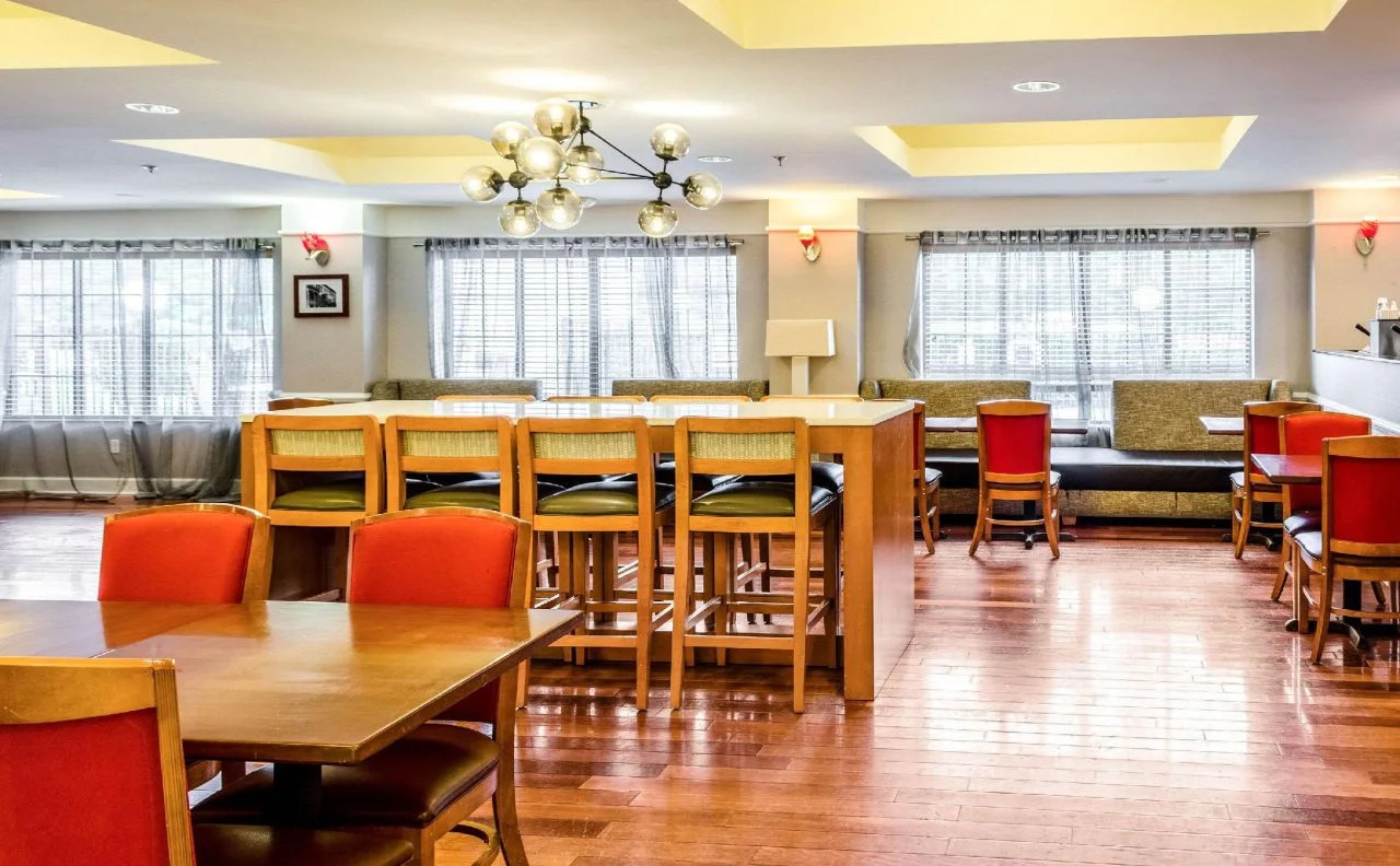 Foto - Spark by Hilton Savannah Airport