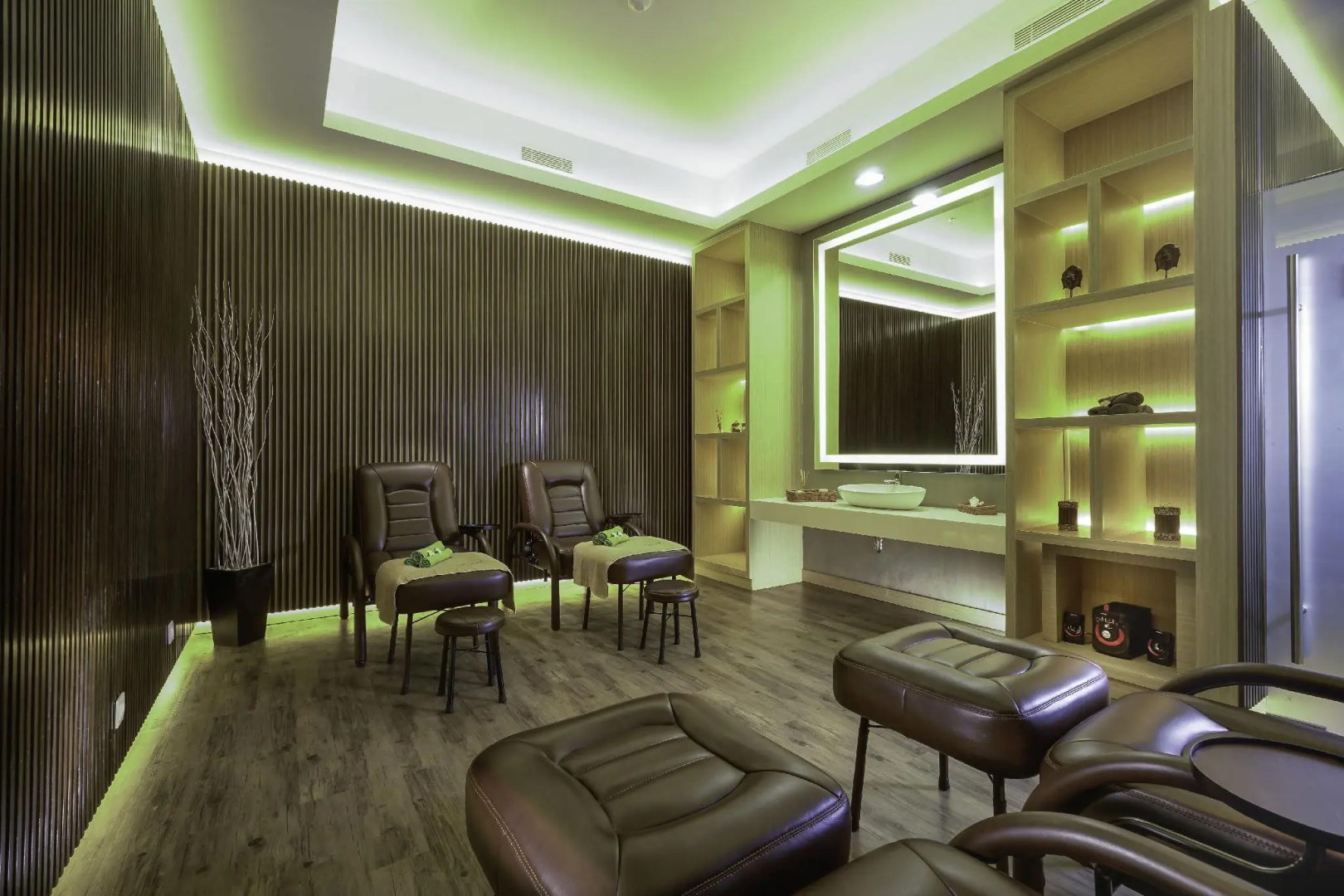 Photo - Vertu Harmoni Jakarta