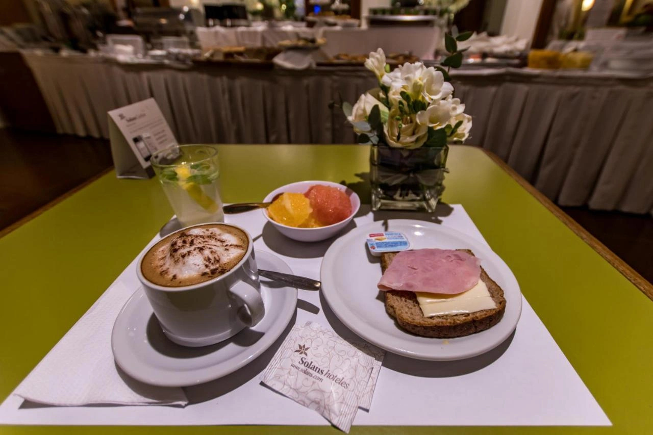 Foto - Hotel Solans Carlton