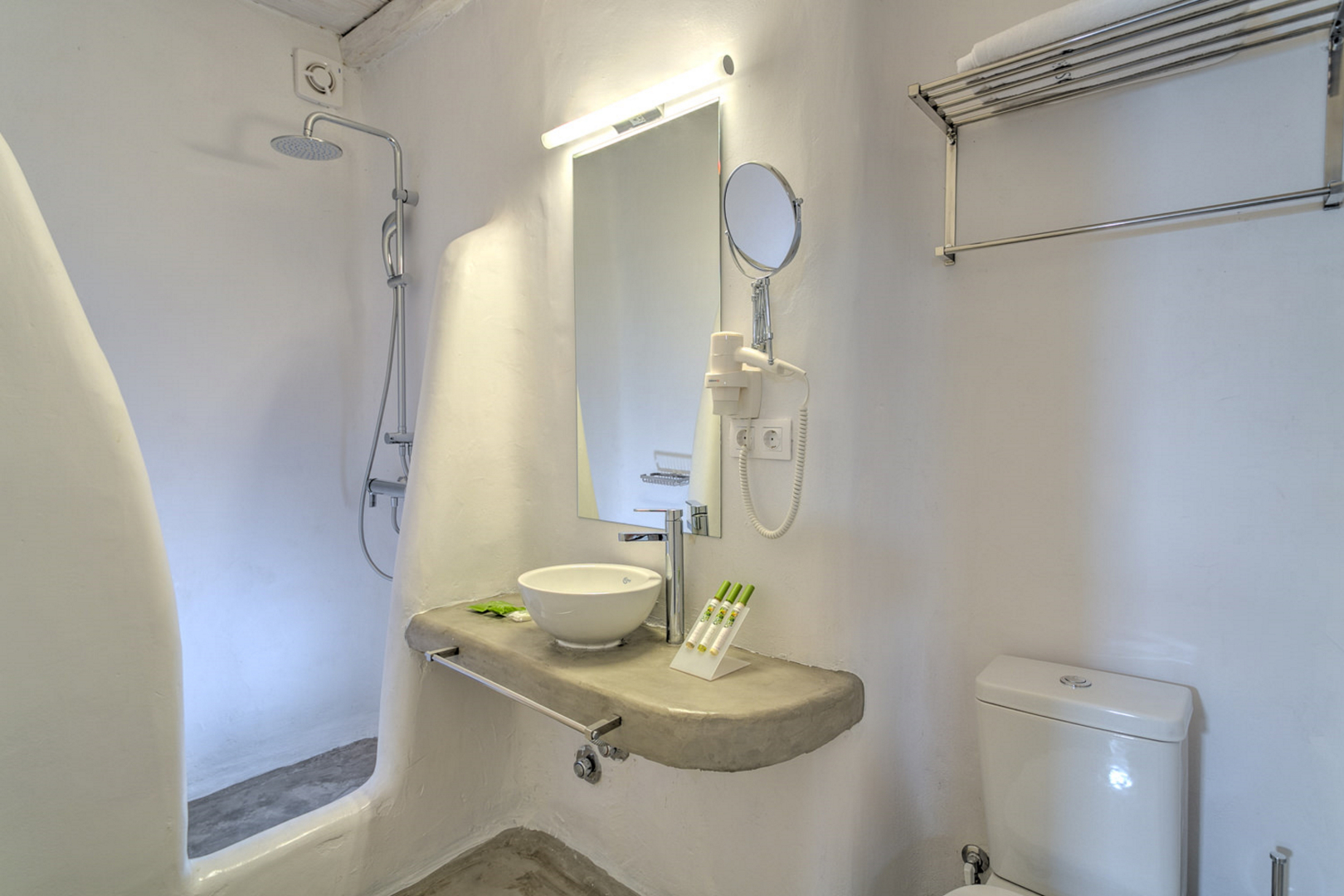 Photo - Senses Luxury Suites & Villas