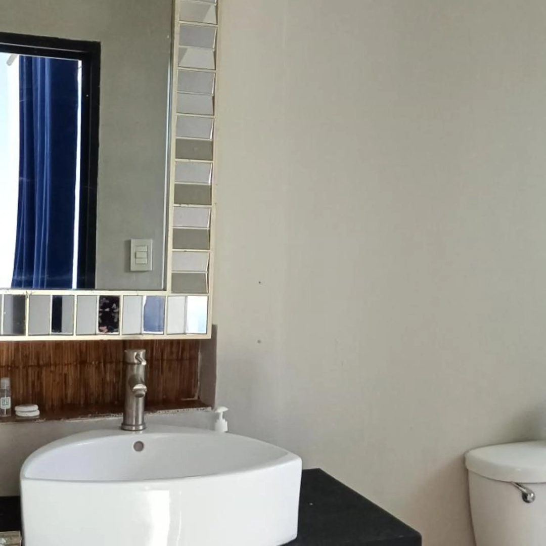 Photo - Blvd Hotel