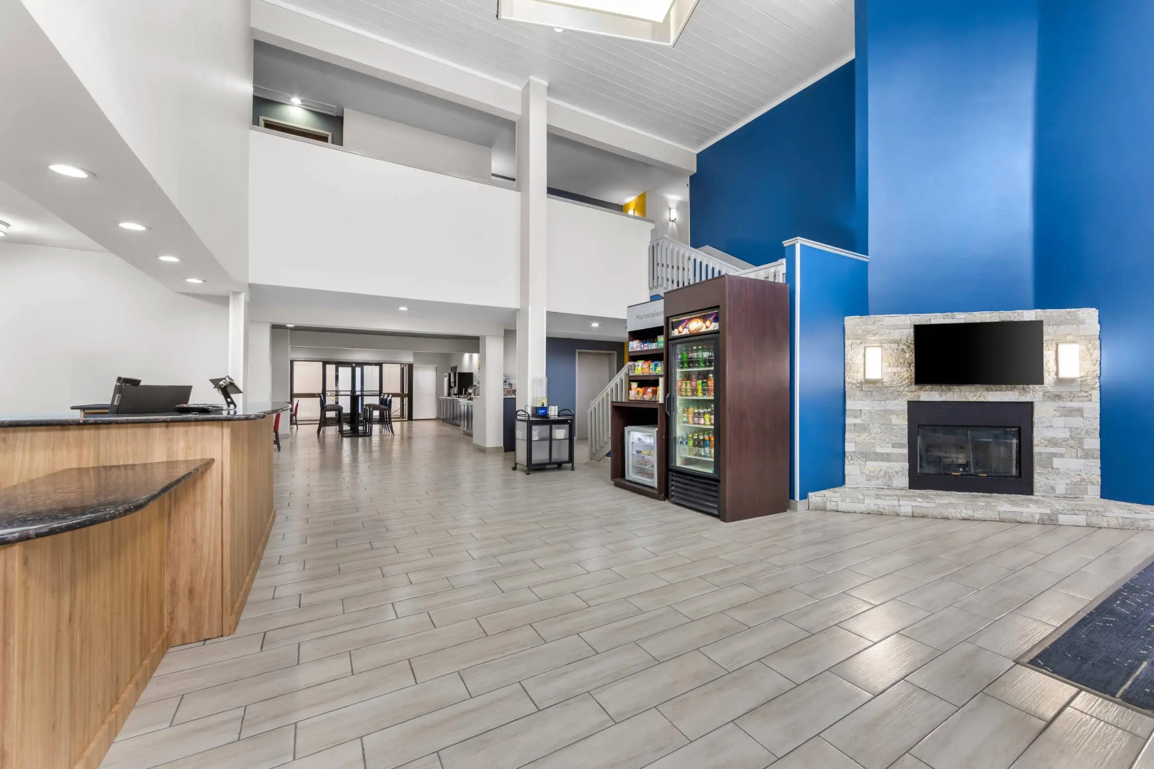 Photo - Comfort Suites London South