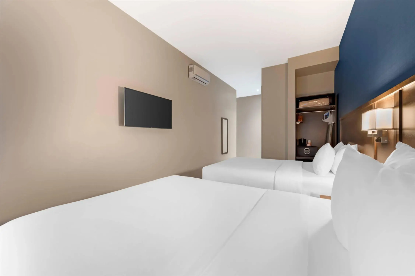 Photo - Quality Inn Centre-Ville