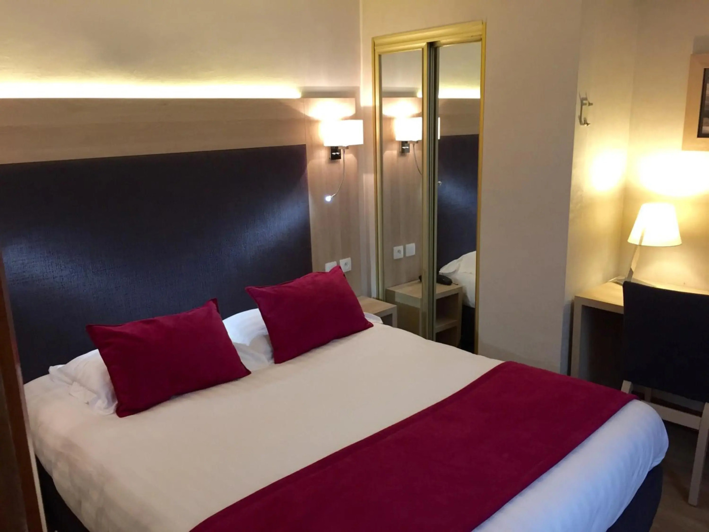 Foto - Hotel Suites Unic Renoir Saint-Germain