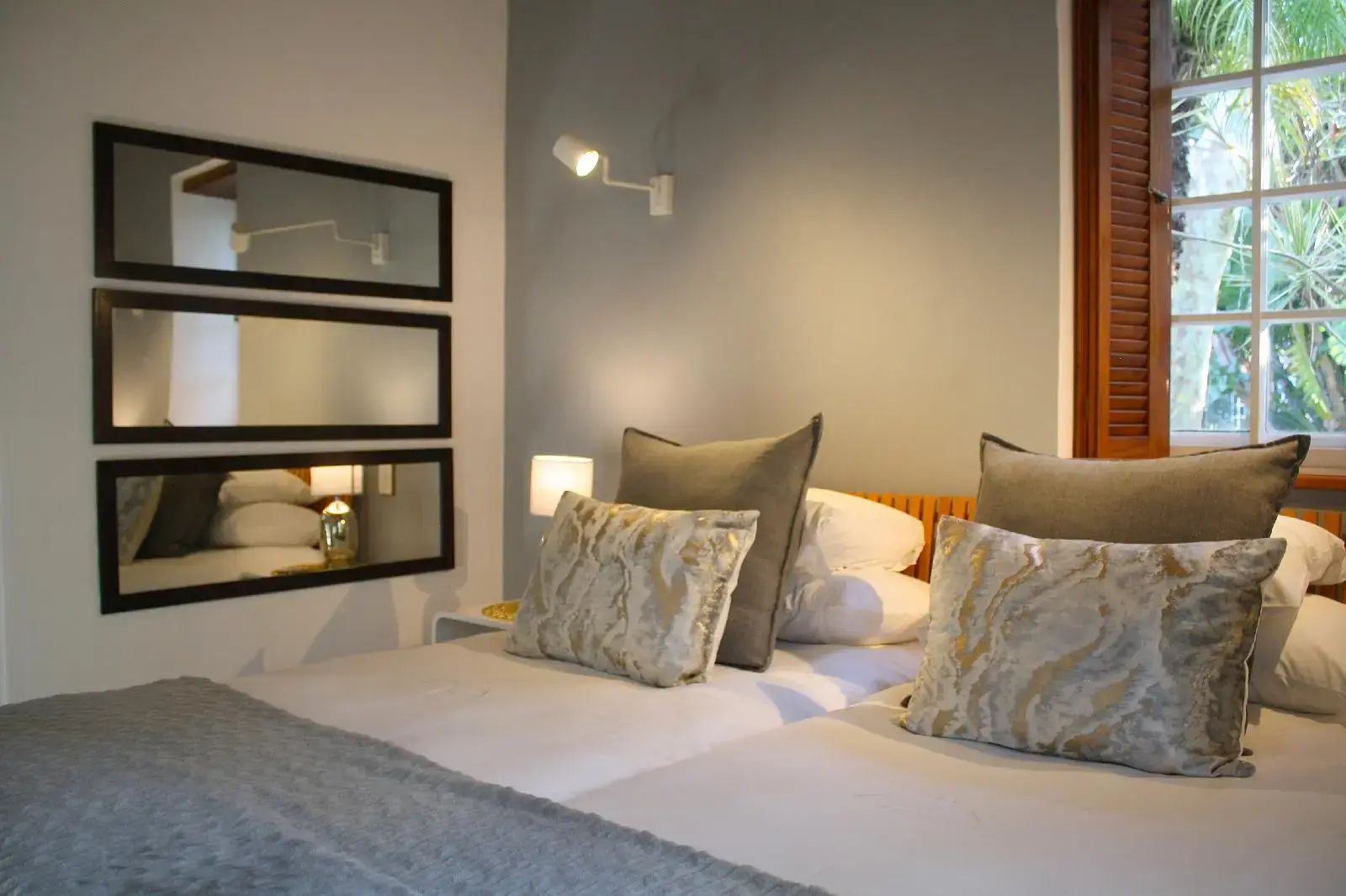 Photo - Rothman Manor Guest House
