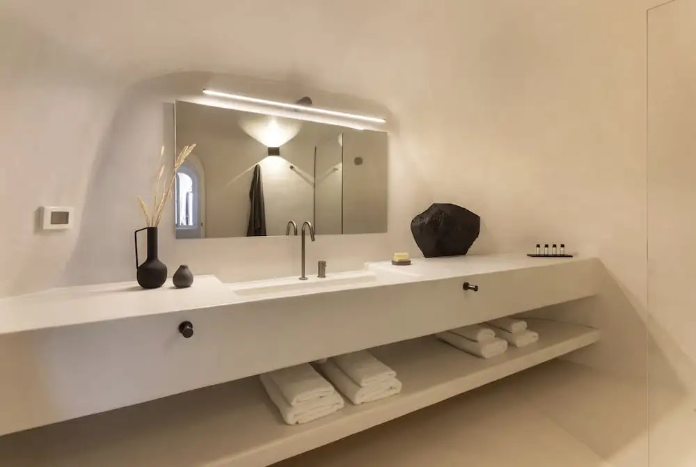 Photo - Bluedome Cavehouses by Otium Villas