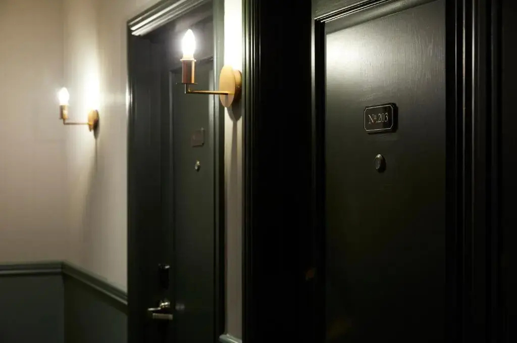 Photo - The Portico Hotel