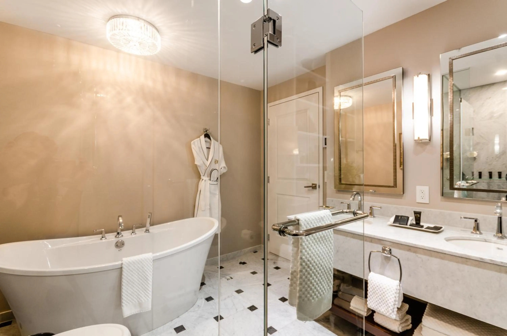 Photo - Hotel Birks Montreal