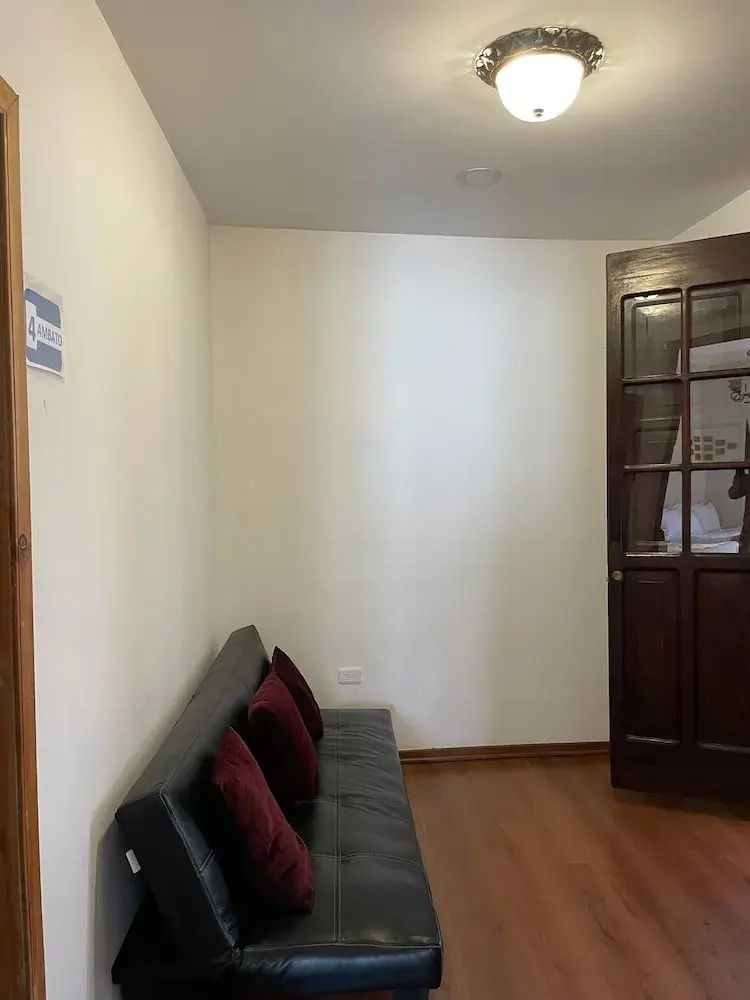 Foto - Traveler'S House