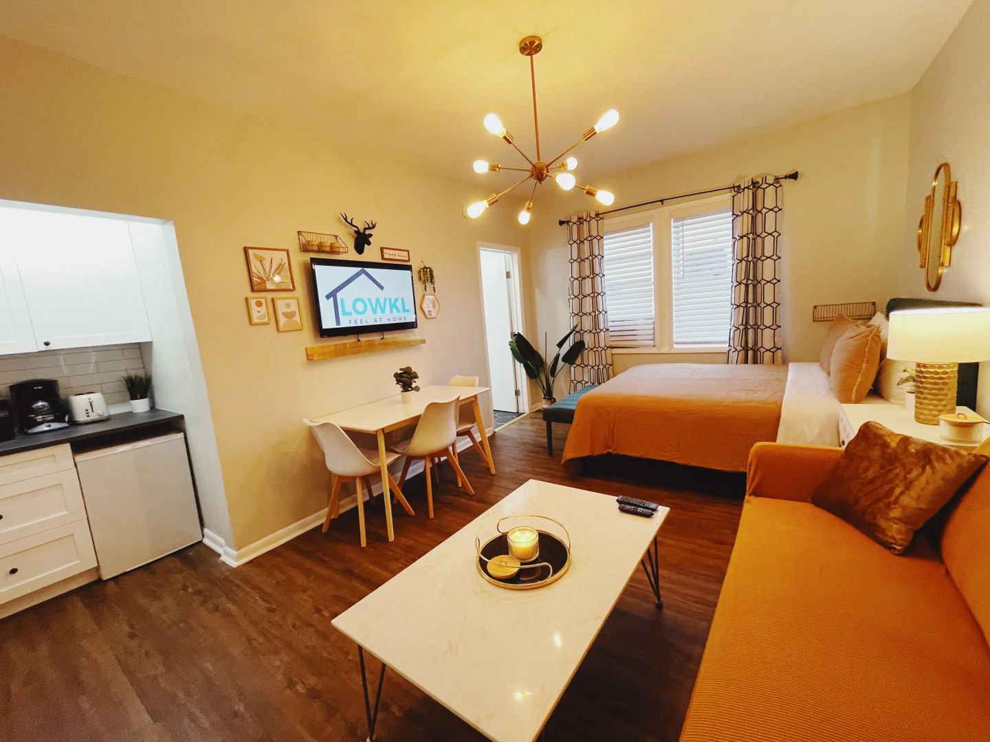 Photo - Nine20 Collins Apartments by Lowkl