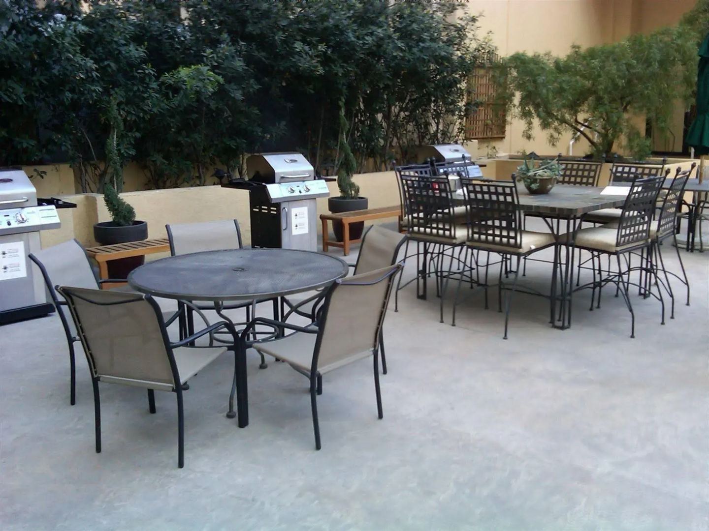Photo - Jockey Resort Suites Center Strip