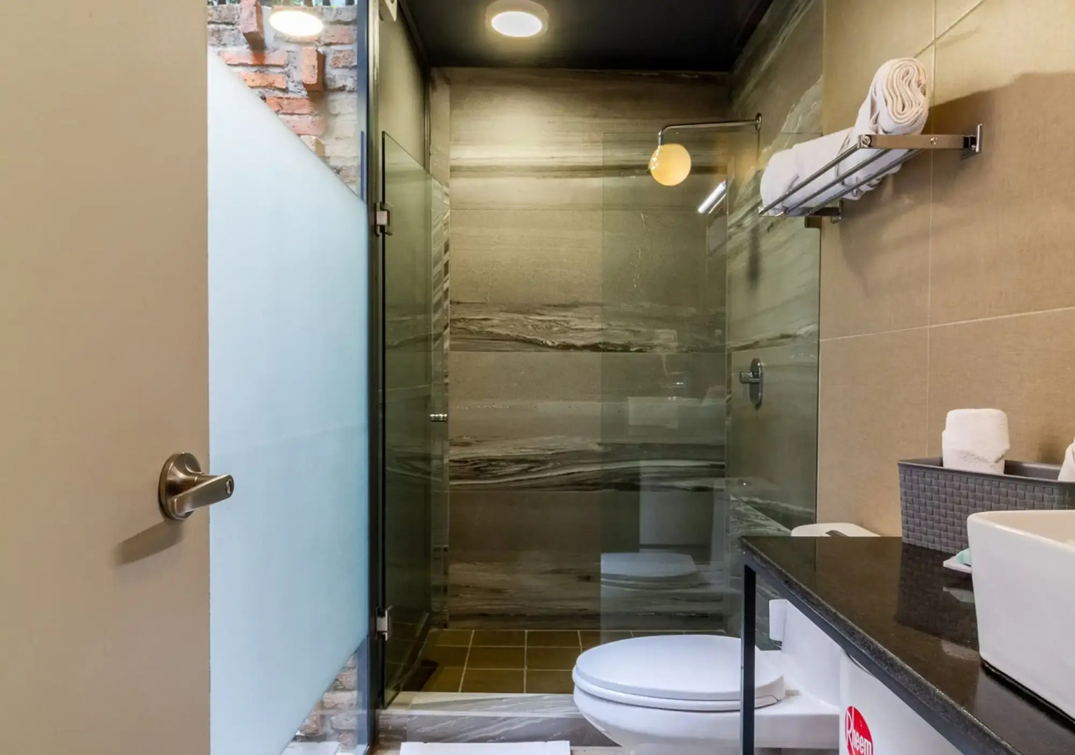 Foto - The Yellow by DOT Boutique