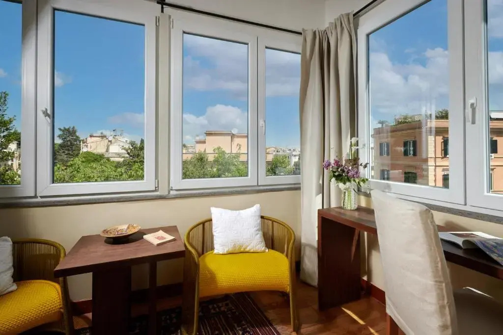 Photo - Palm Gallery Hotel