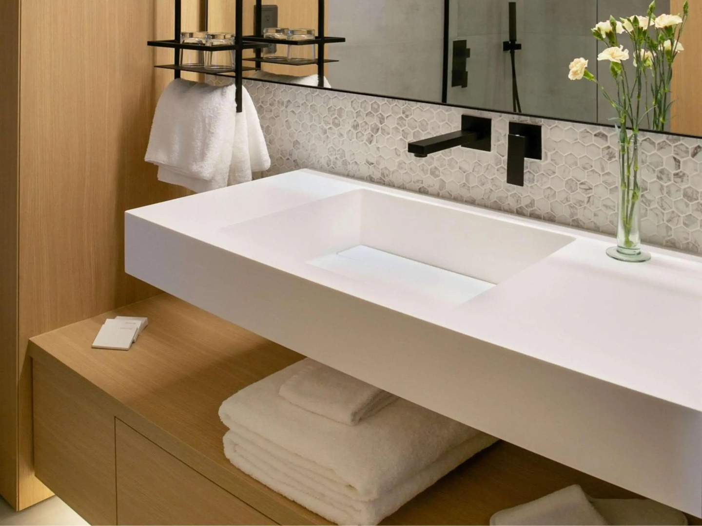 Photo - Mercure Larnaca Beach Resort