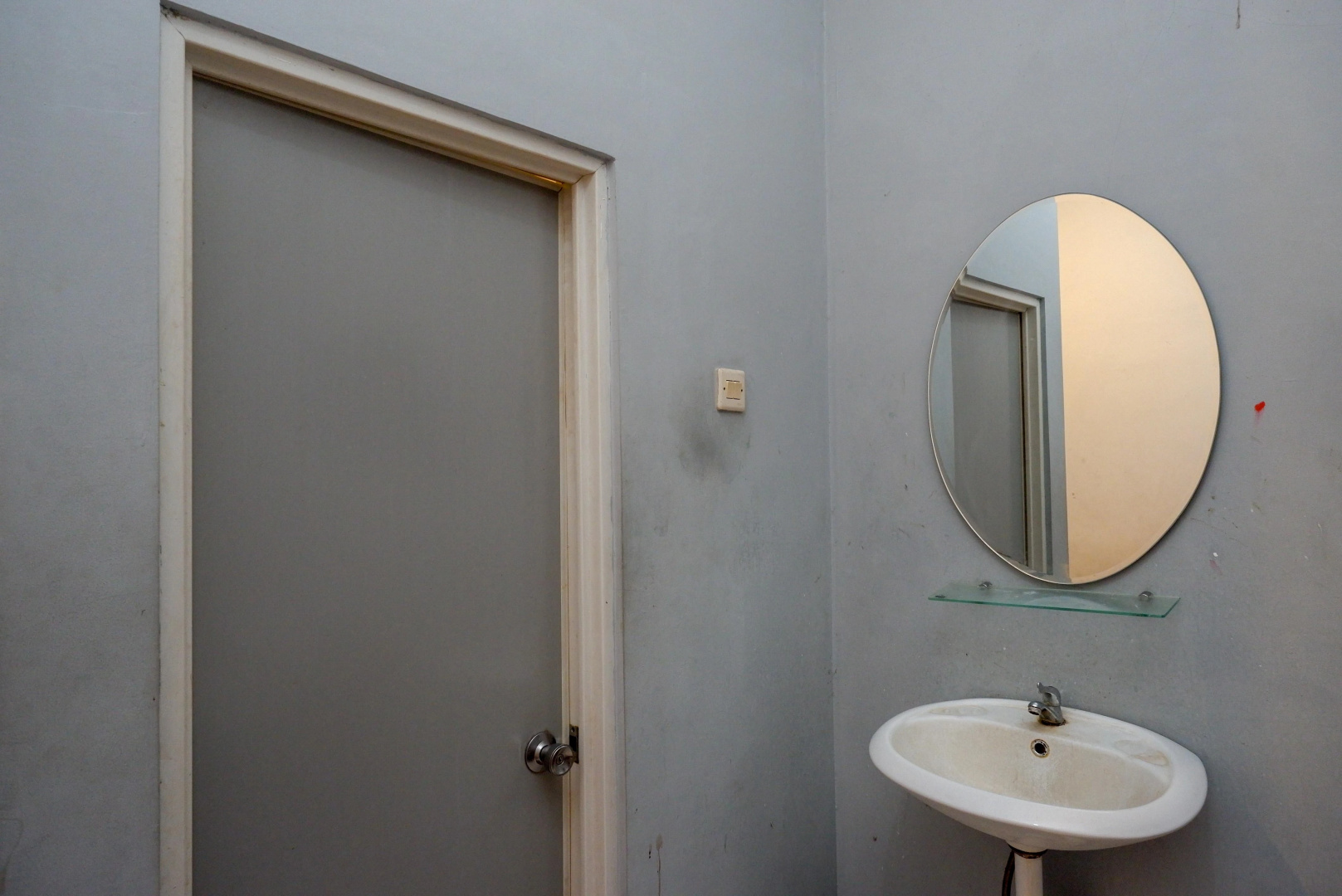 Foto - RedDoorz at Golden Inn Tugu Yogyakarta
