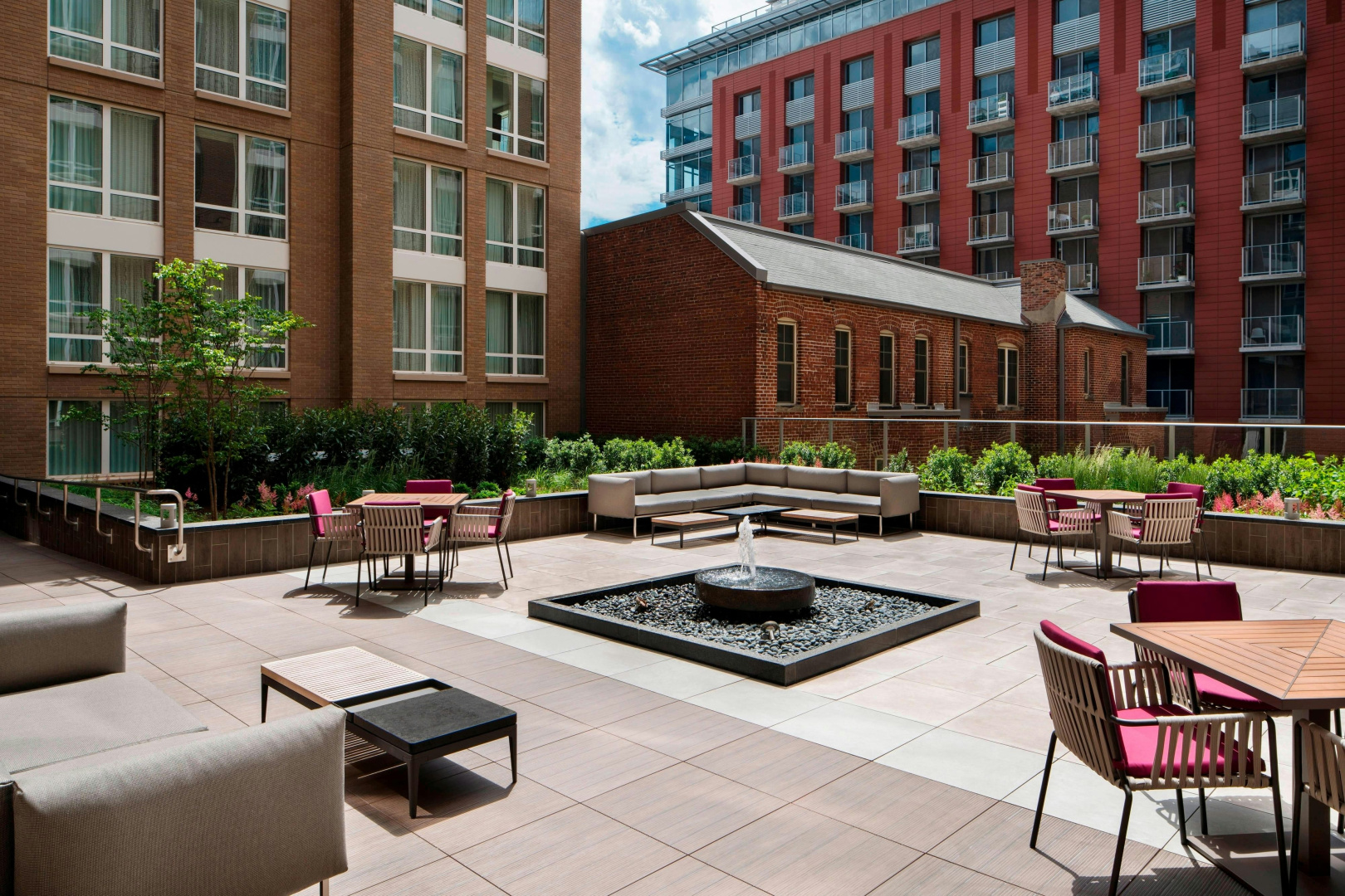 Photo - Courtyard by Marriott Washington Downtown/Convention Center