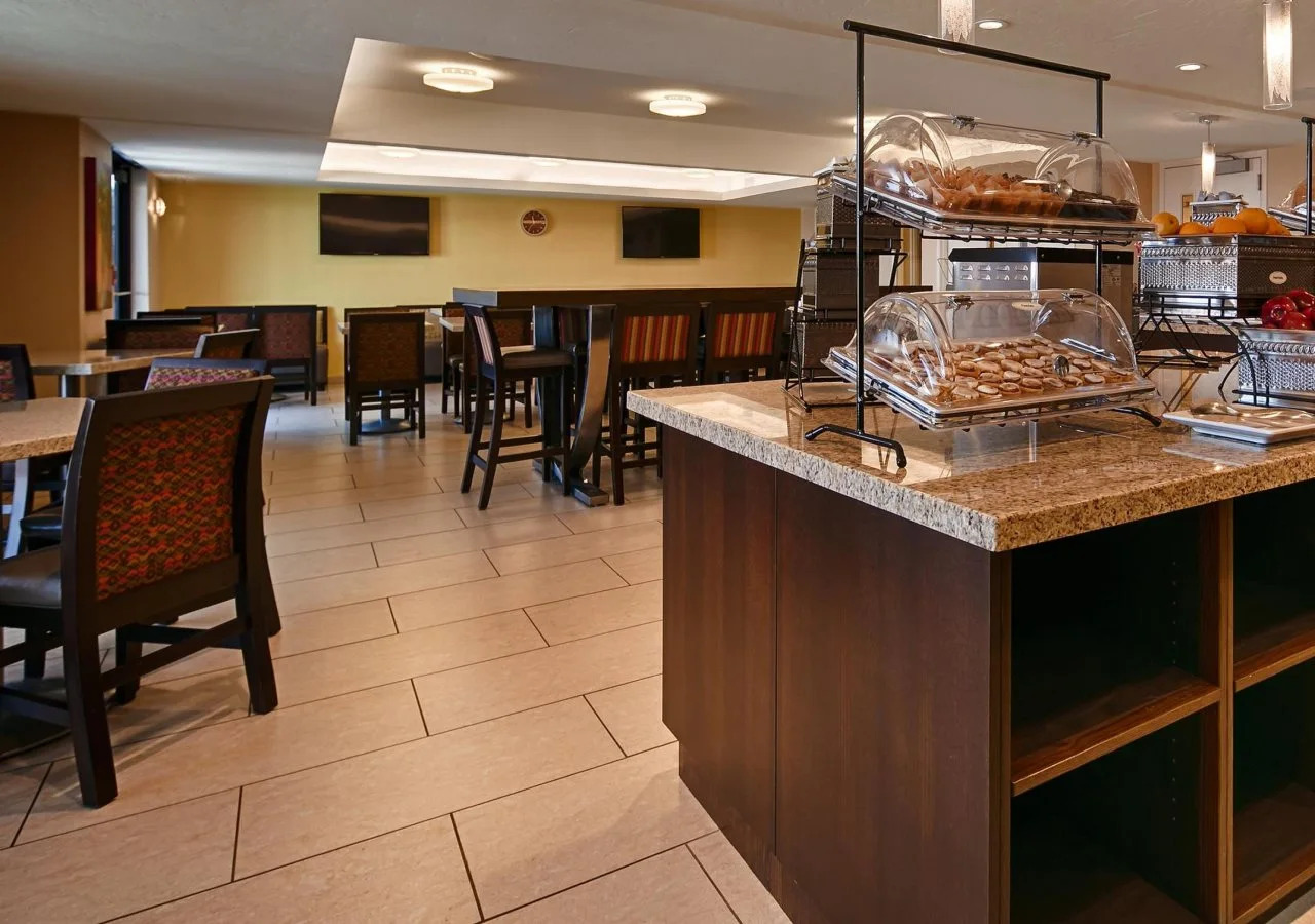 Photo - Best Western View of Lake Powell Hotel