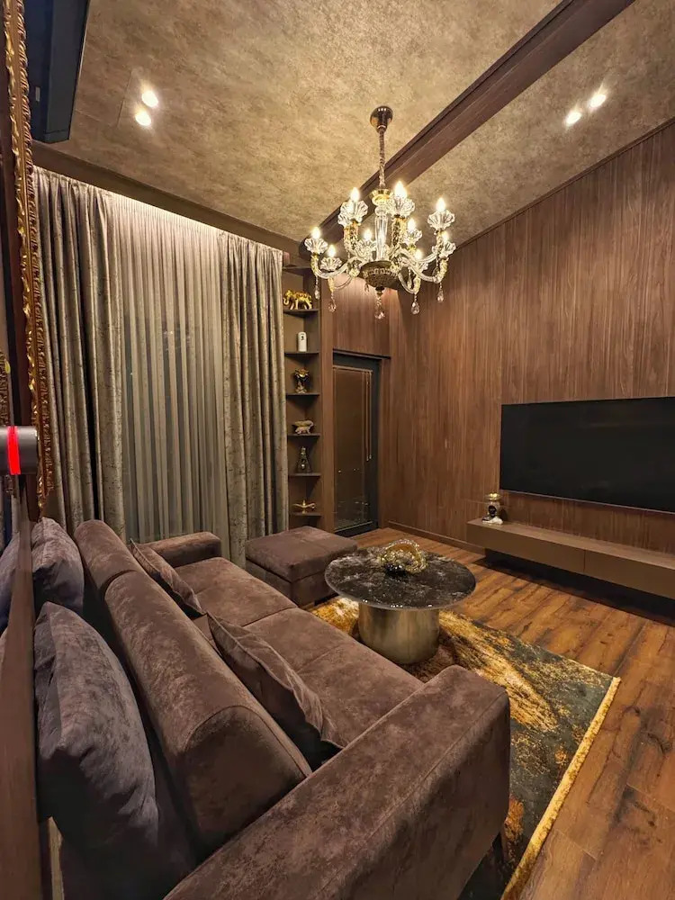 Photo - The HH Point