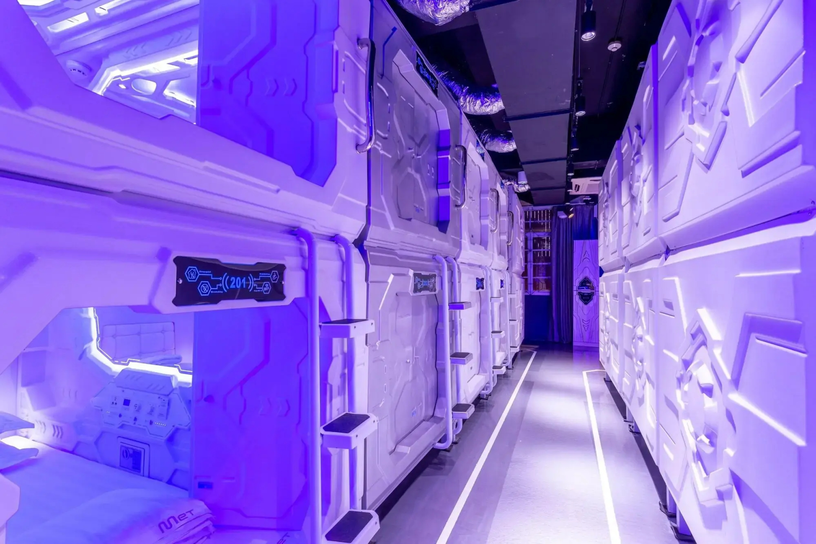 Photo - MET A Space Pod at Arab Street